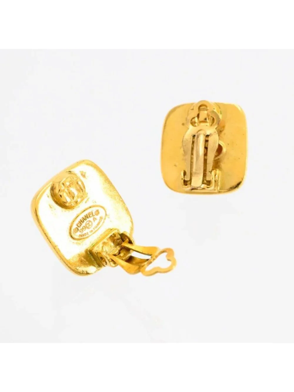 Chanel Earrings Gold
